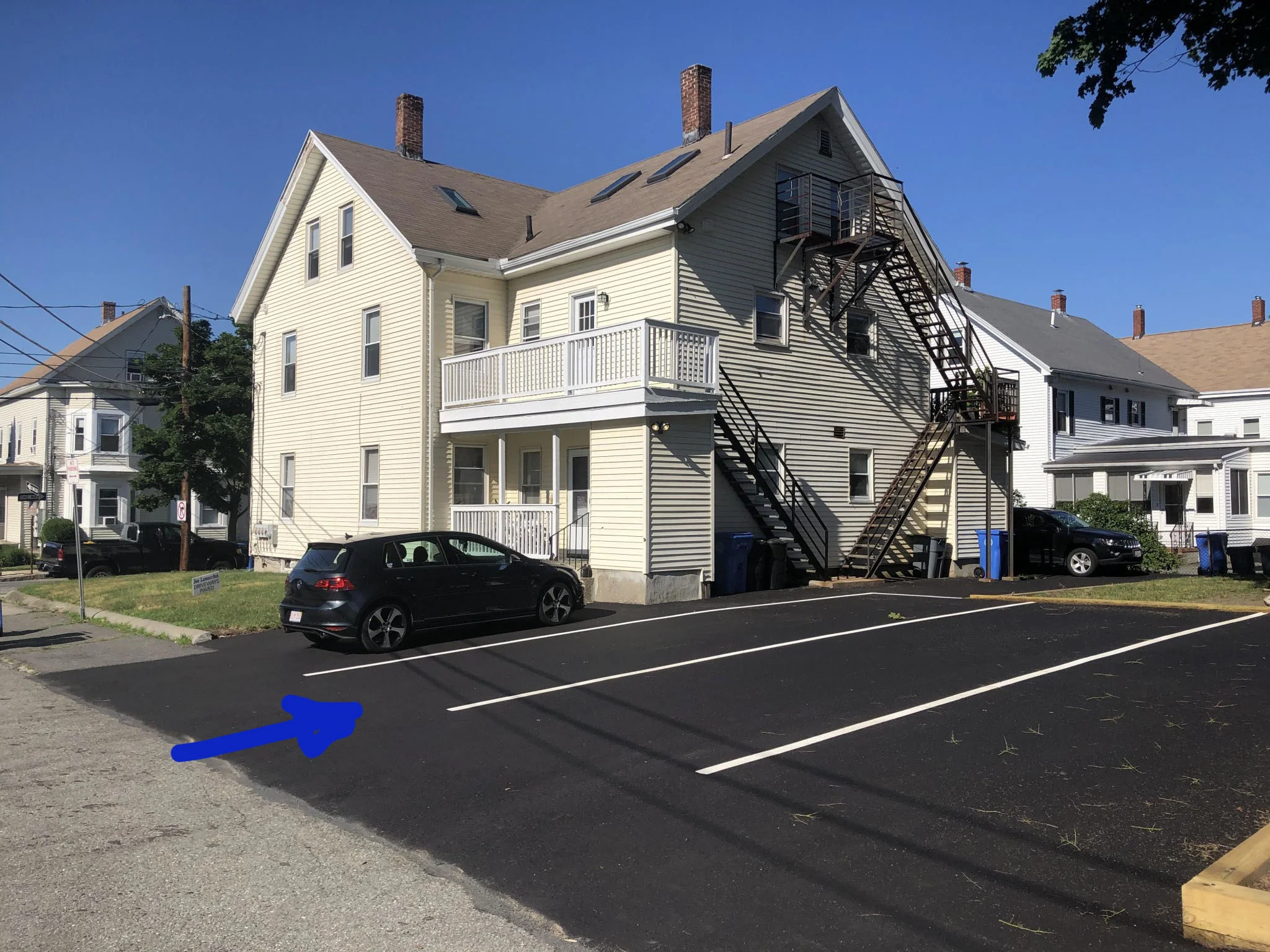 93 Cushing St, South Side