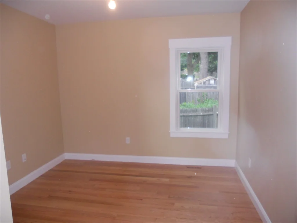 160 Weston St, Waltham