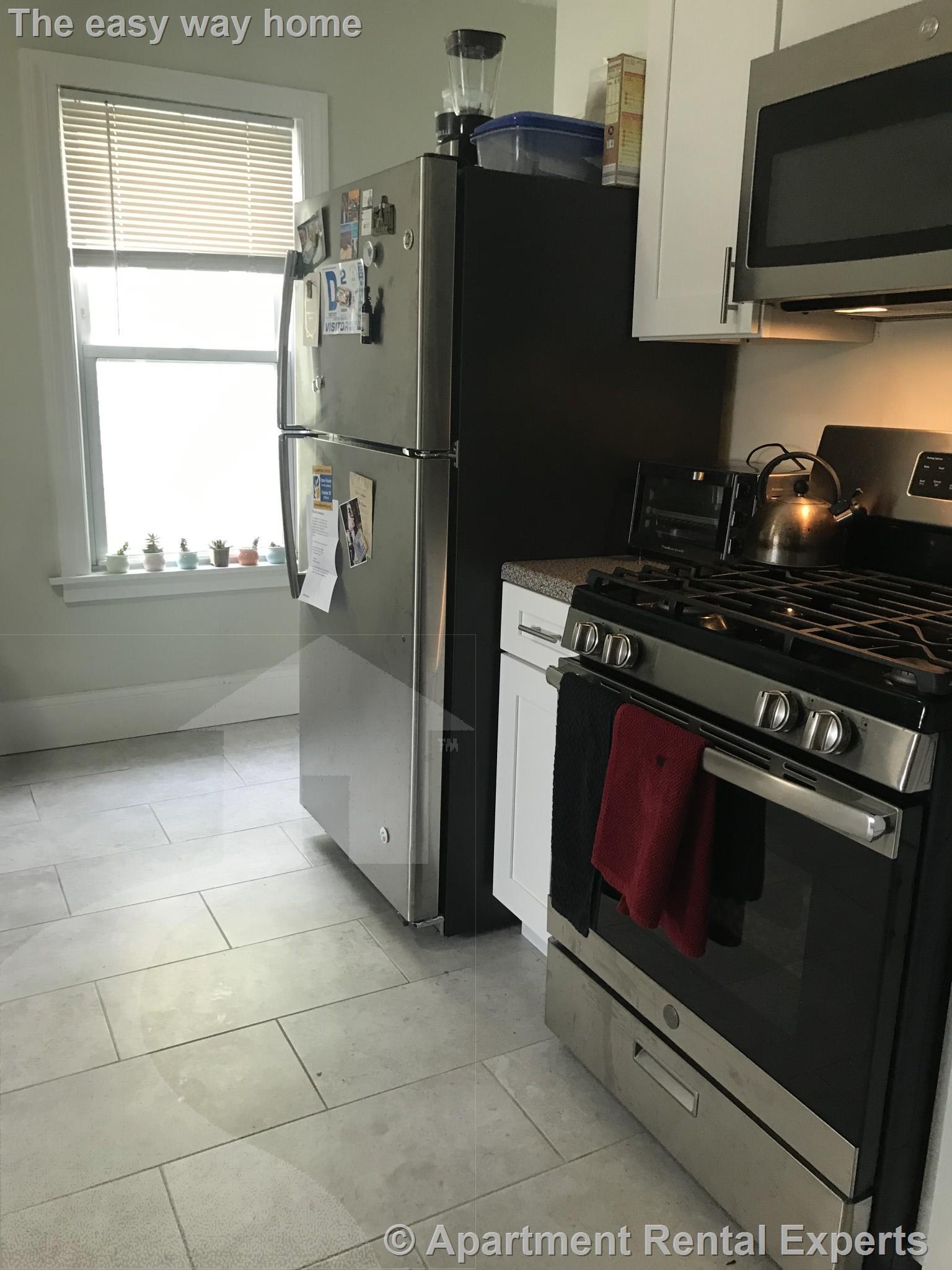 101 Heath St, Winter Hill