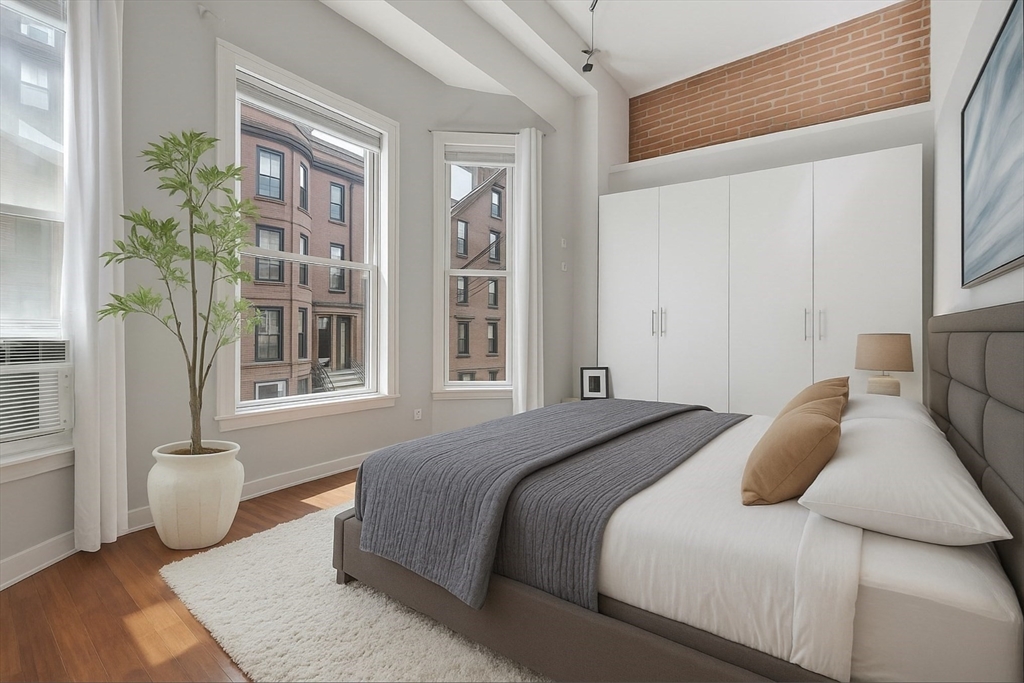 169 Beacon, Back Bay