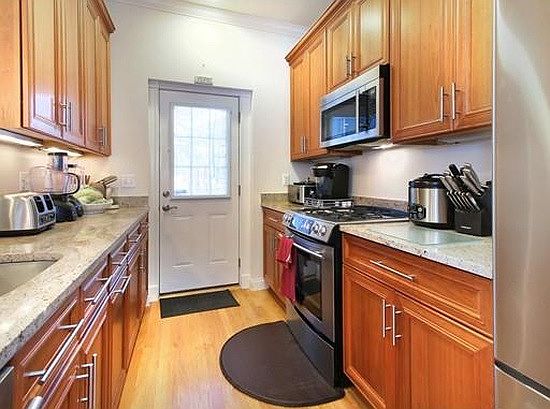 2 bed, 2.5 bath apartment for rent at 27 Winthrop St Unit 1, Charlestown — photo 1 of 14