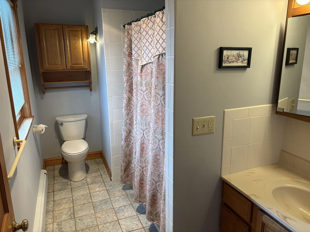276 Bullard, Walpole