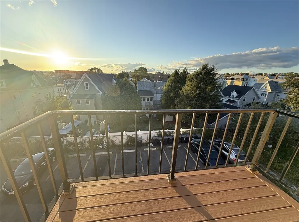 22 Irving St, Everett