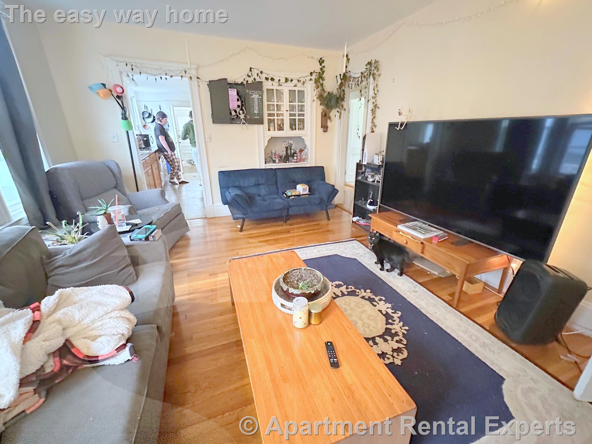 76 Hooker Ave, Teele Square