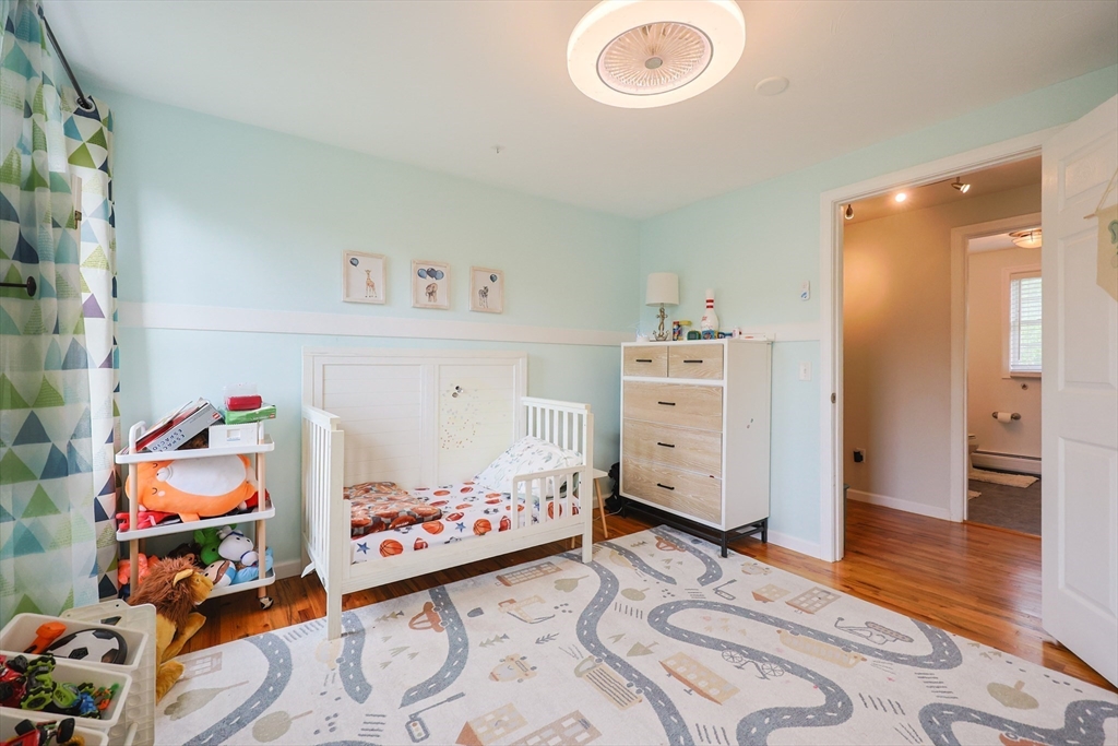 52 Galway Dr, North Attleboro