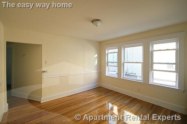 177 Boston Ave, Tufts