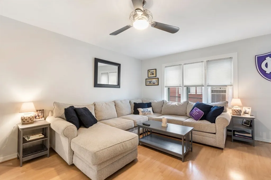 63 Bolton St, South Boston