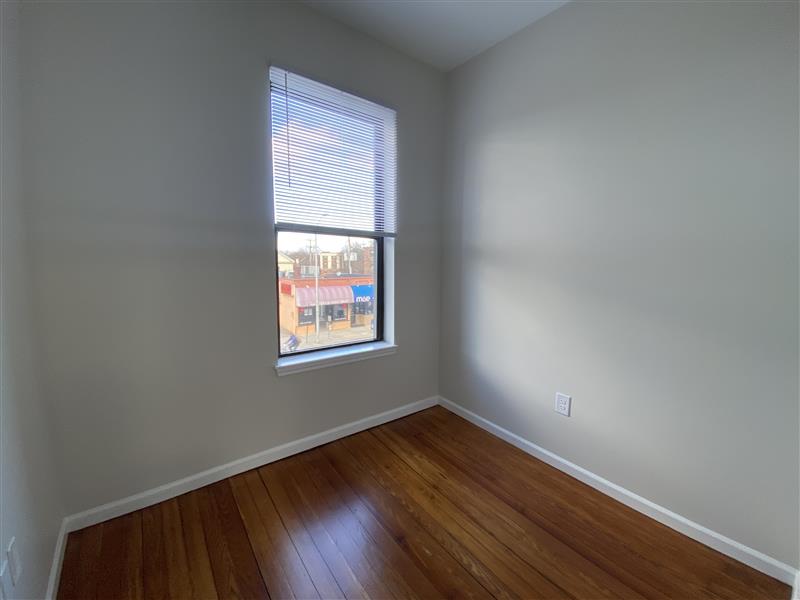 790 Main St, The Port