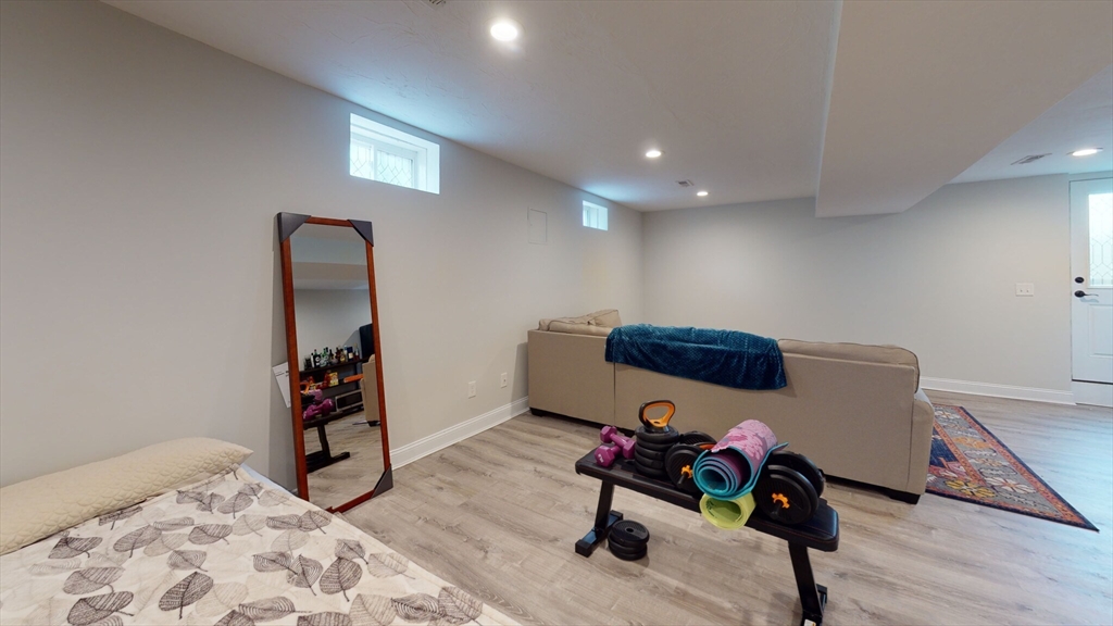 11 Myrtle St, Watertown