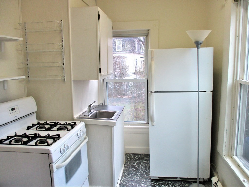 63 Arlington St, Brighton