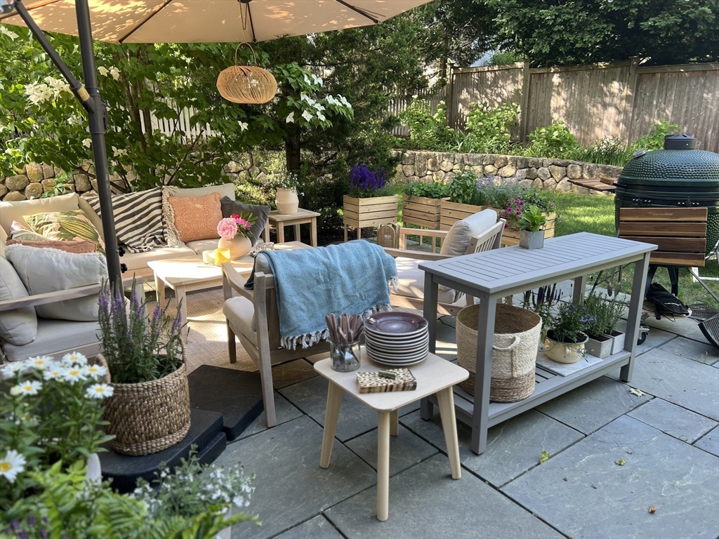 65 Denton, Wellesley