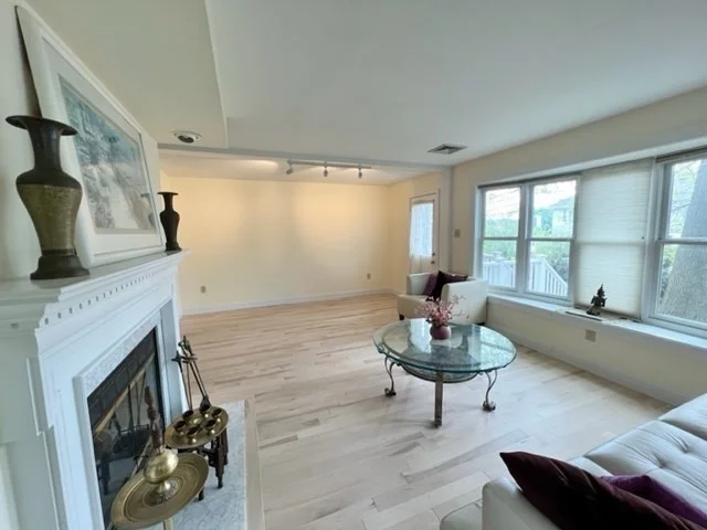 14 Angela Ln, Watertown