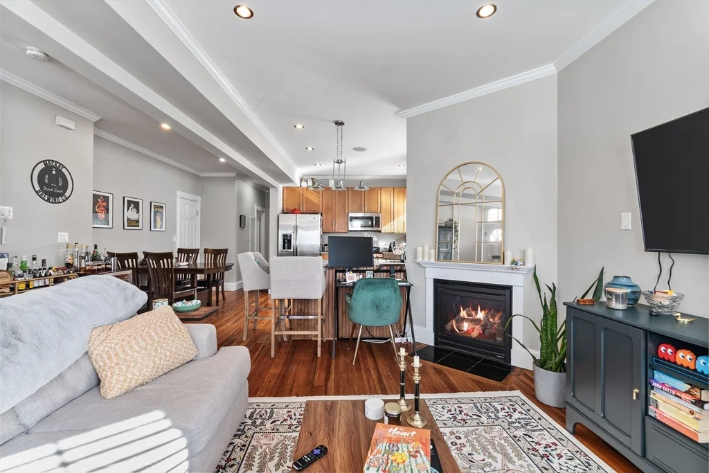 200 Emerson St, South Boston