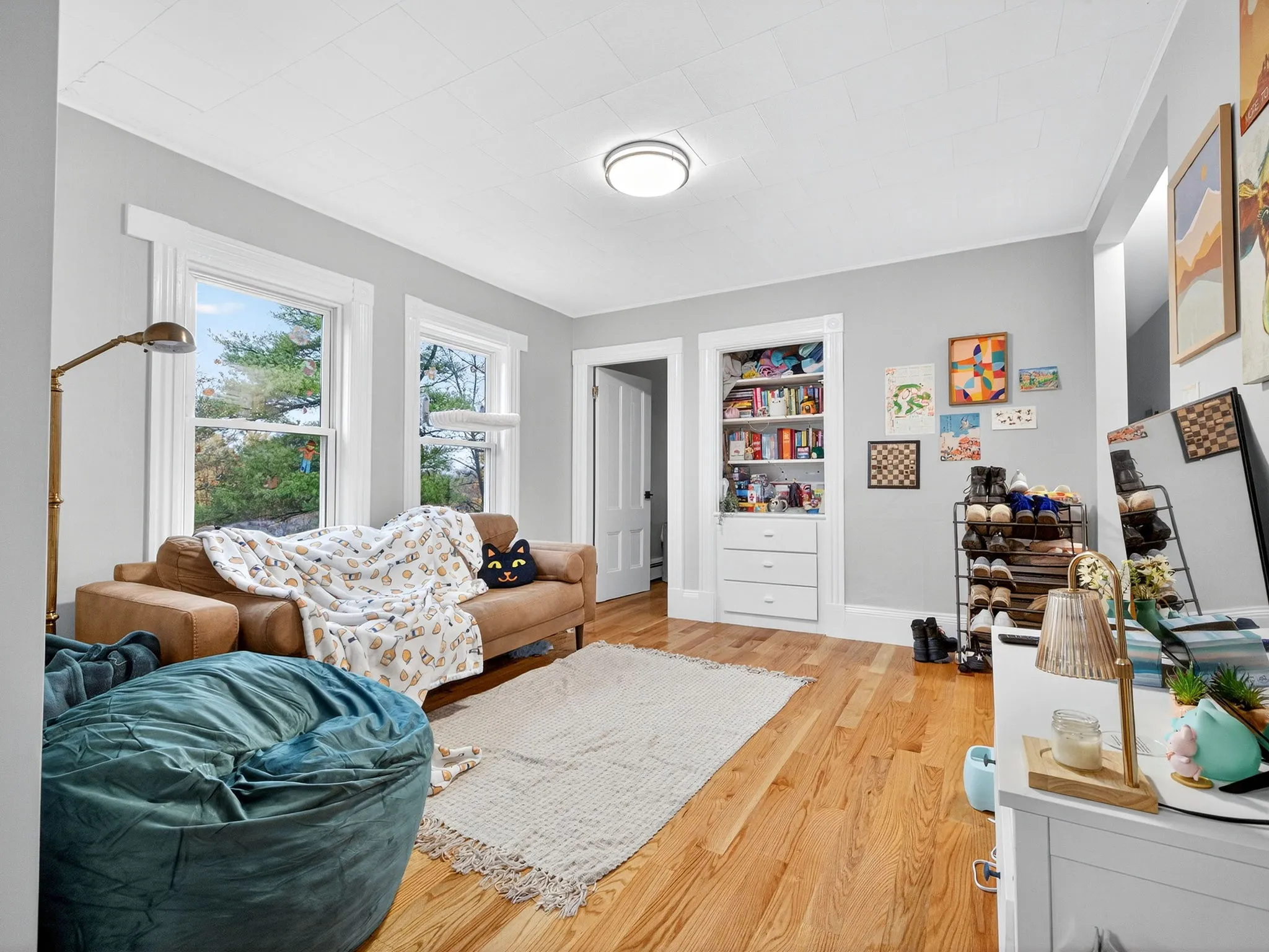 114 Woodstock St, West Somerville