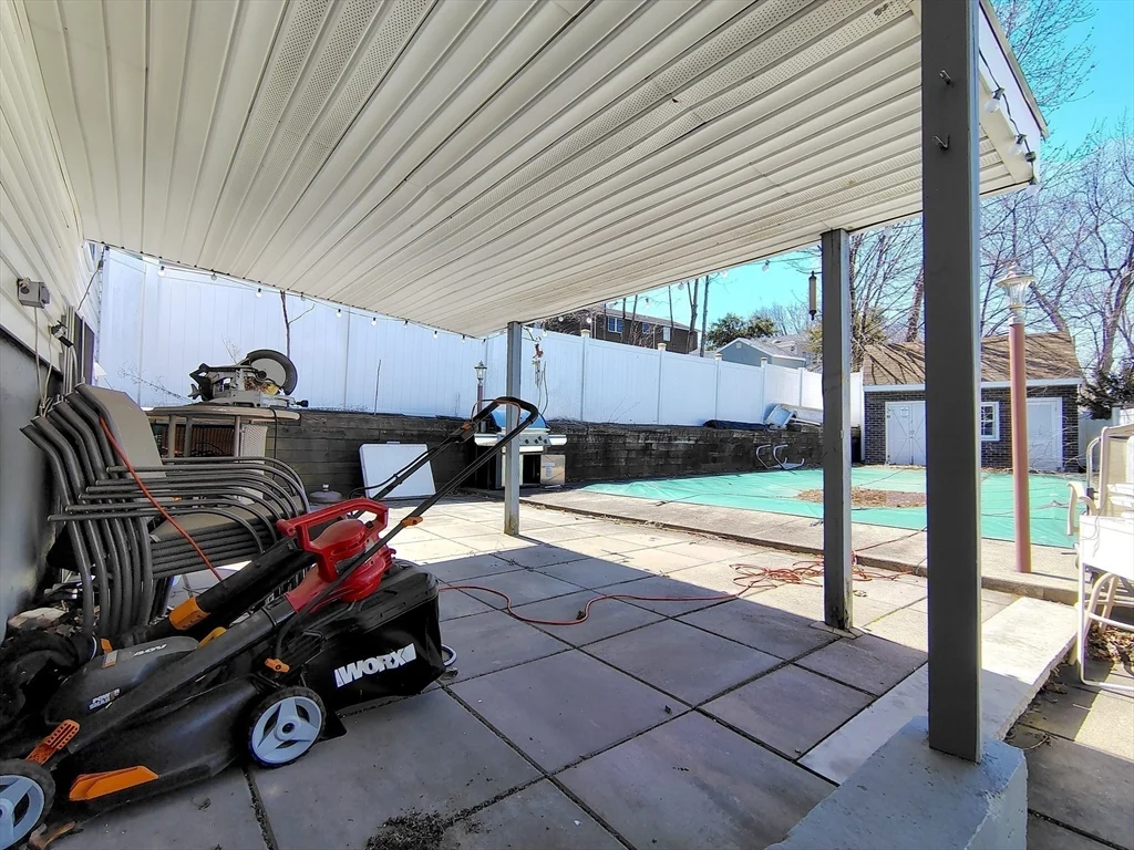 74 Thurlow Ave, Revere