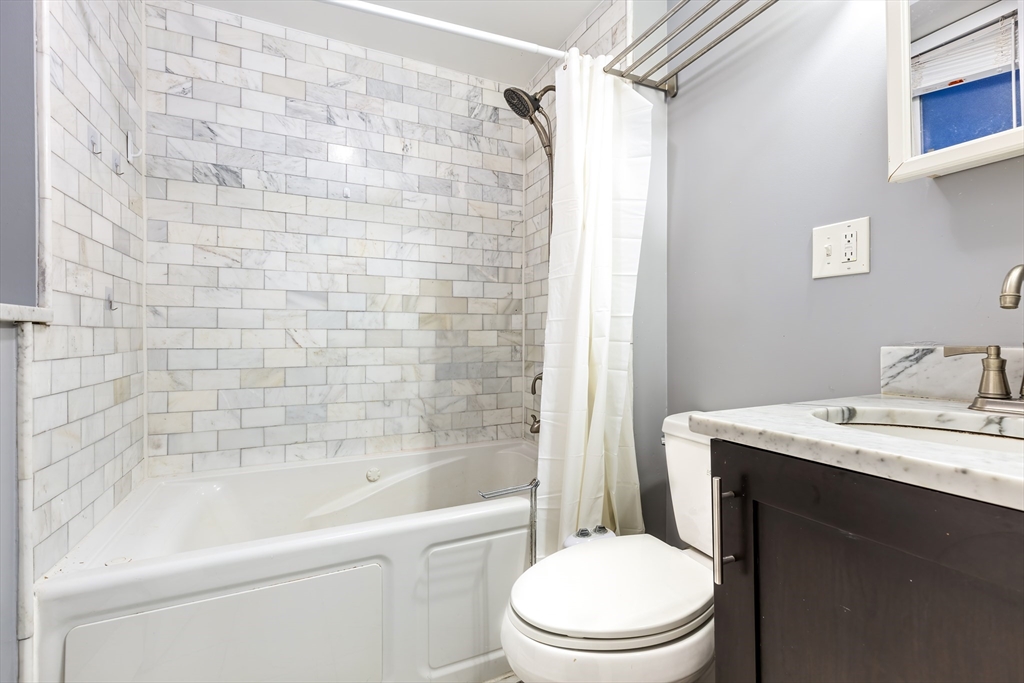 29 Grove St, Beacon Hill