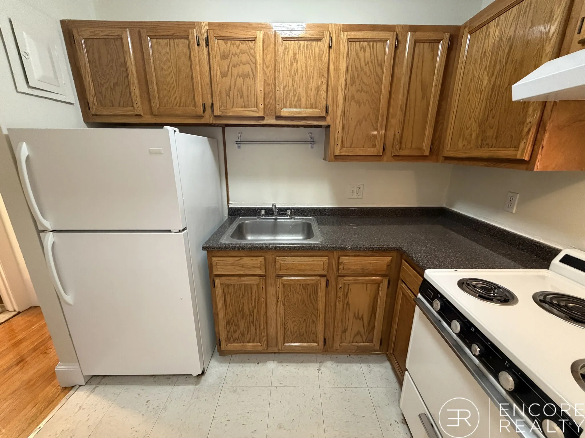 33 Lancaster Ter, Corey Hill