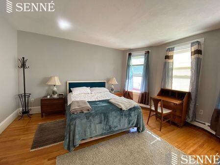 124 Walnut St, Winter Hill