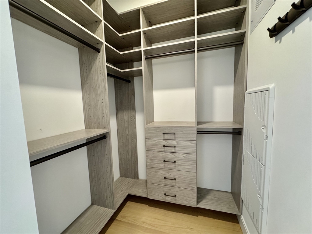 20 West Fifth St, South Boston