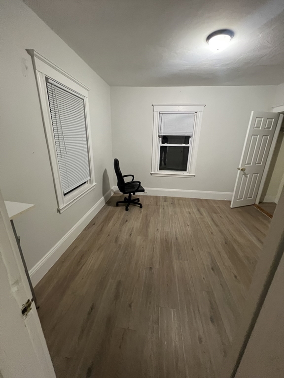 16 Billings Rd, Quincy