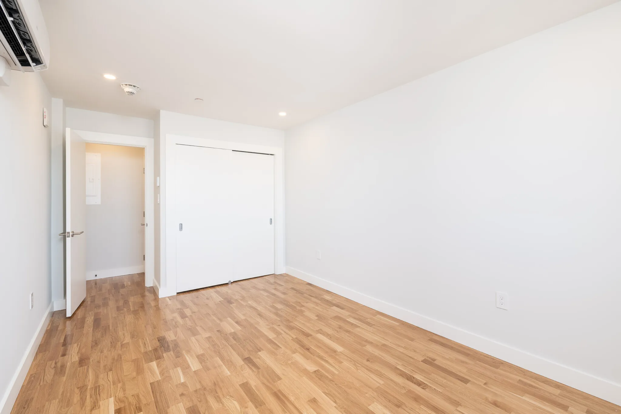 1410 Columbia Rd, South Boston