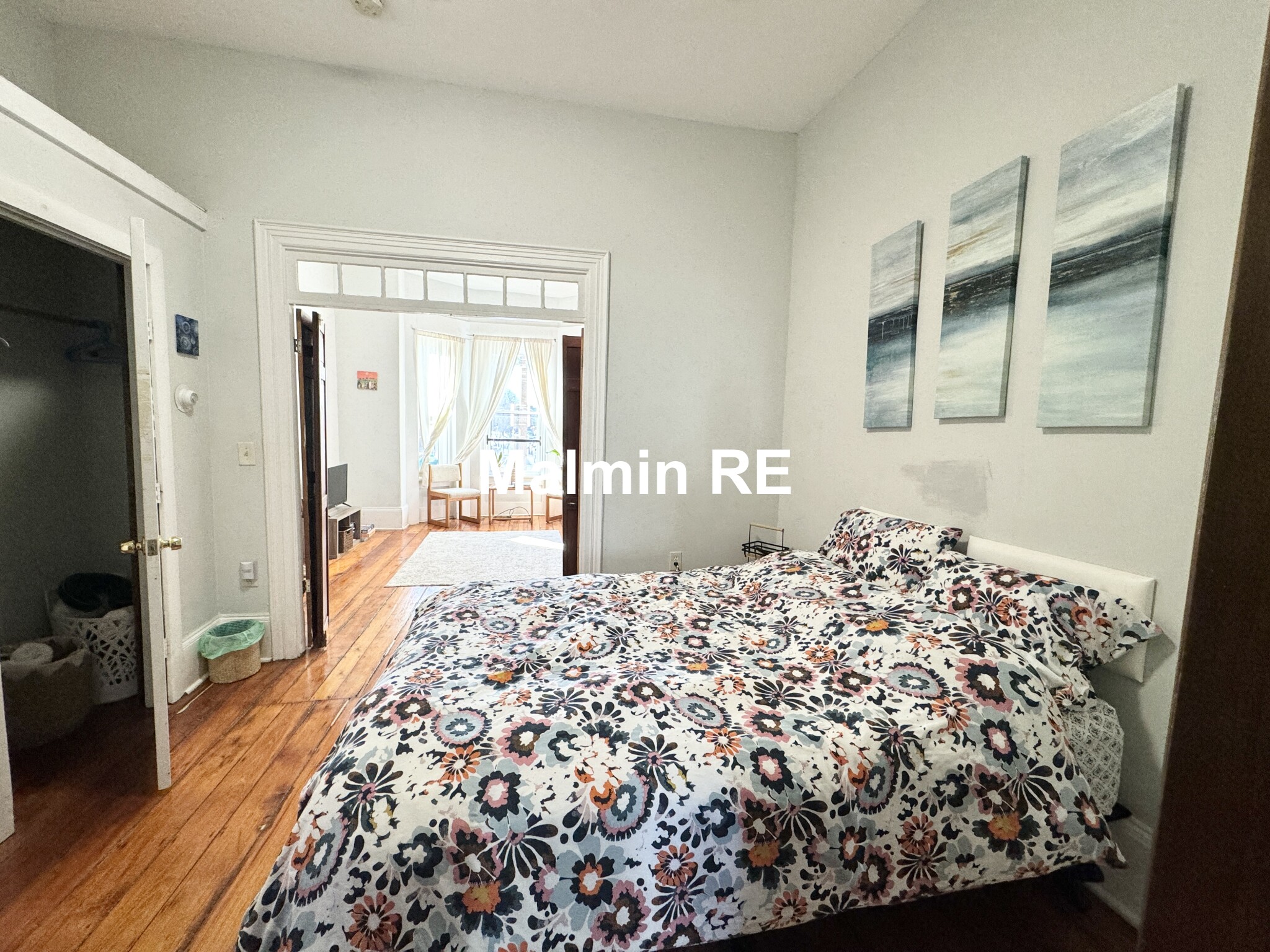 94 Mount Pleasant Ave, Roxbury