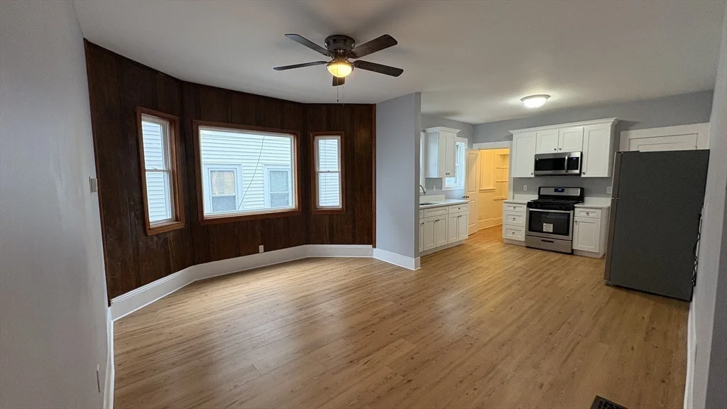 190 Sheridan Ave, Medford