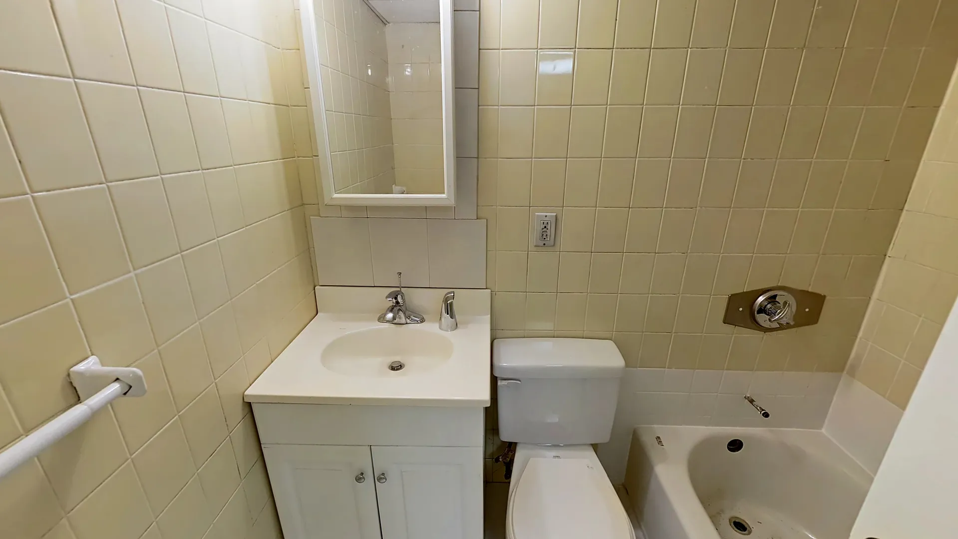 15 Glenville Ave, Allston