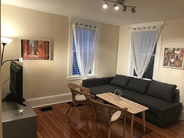 254 Amory St, Jamaica Plain