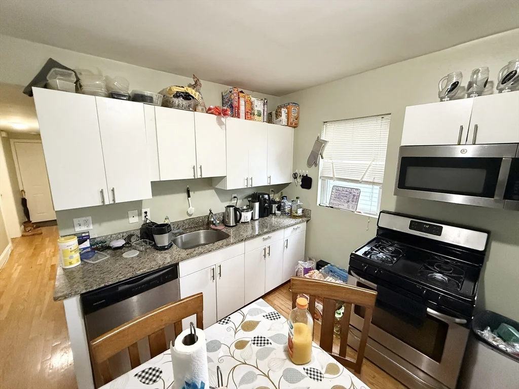 3977 Washington St, Jamaica Plain