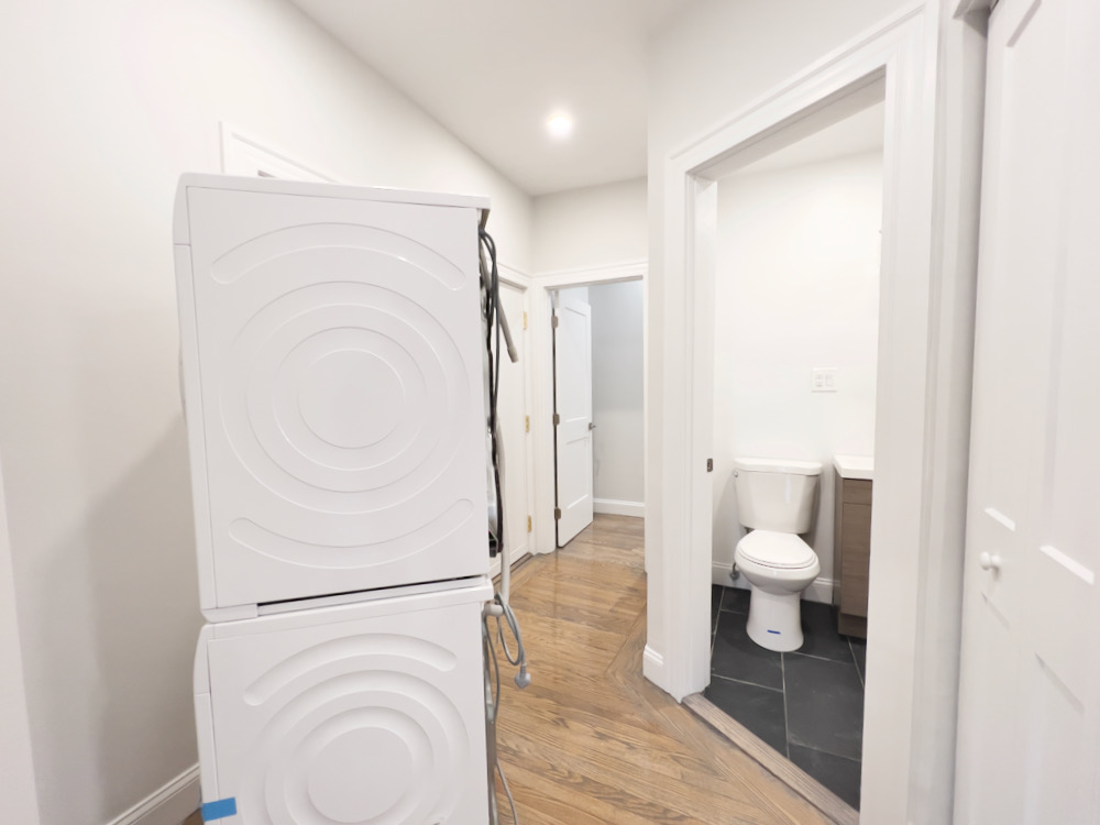 20 Queensberry St, Fenway