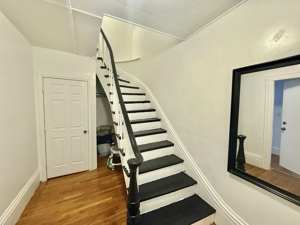 20 Park Rd, Brockton