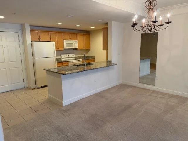 1214 Emerald Ct, Tewksbury