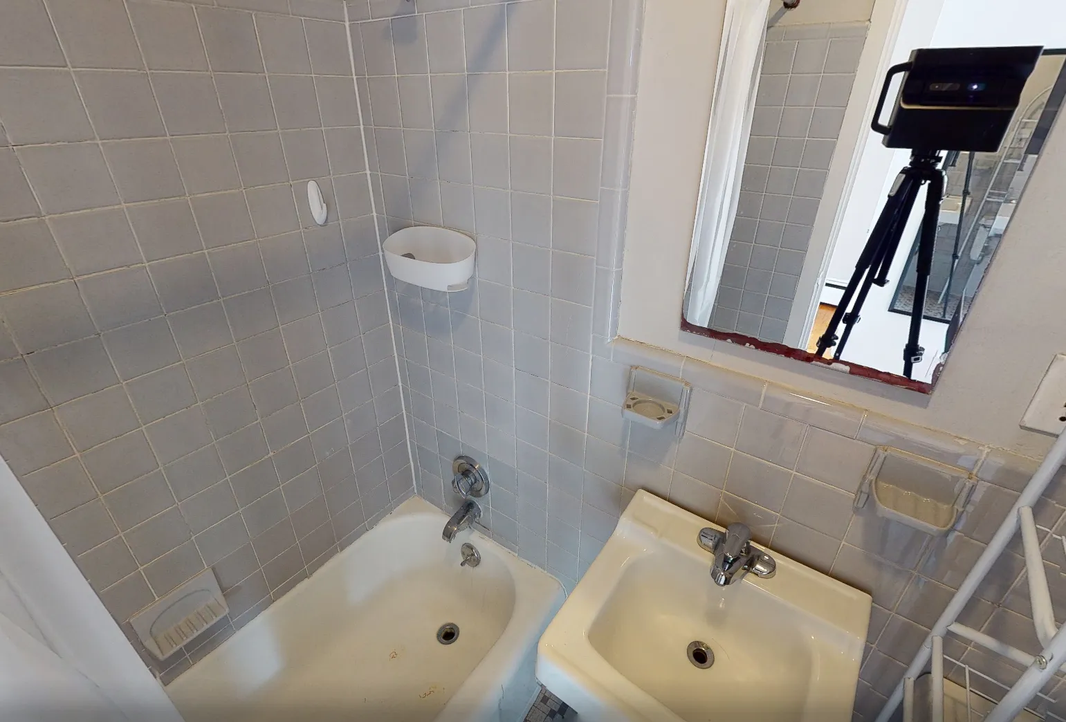 220 Banks St, Riverside