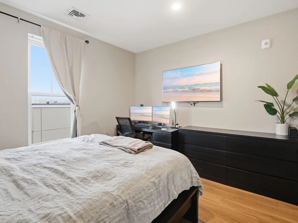 45 L St, South Boston