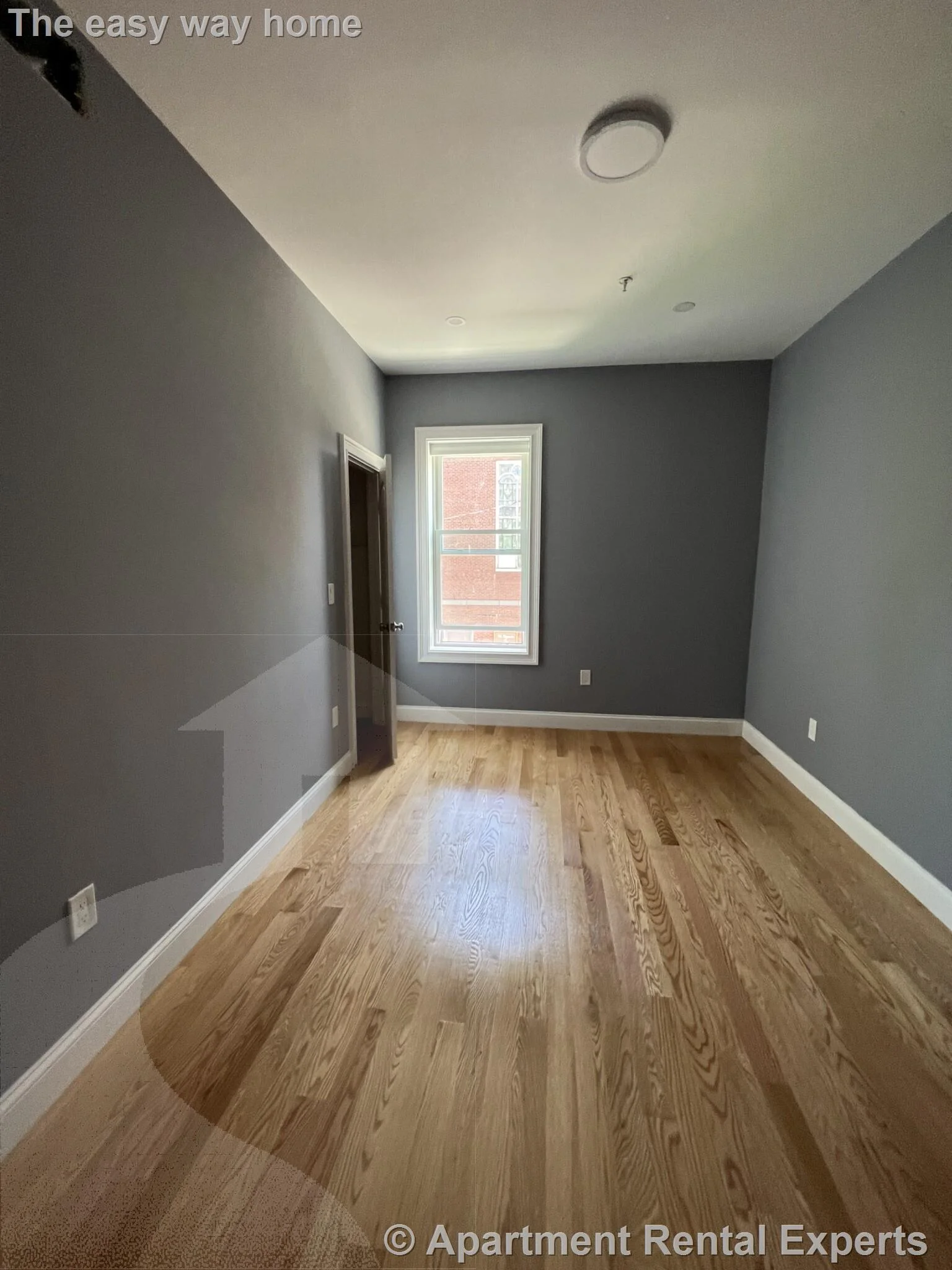 339 Cambridge St, East Cambridge