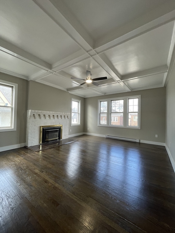 38 Hutchings, Roxbury