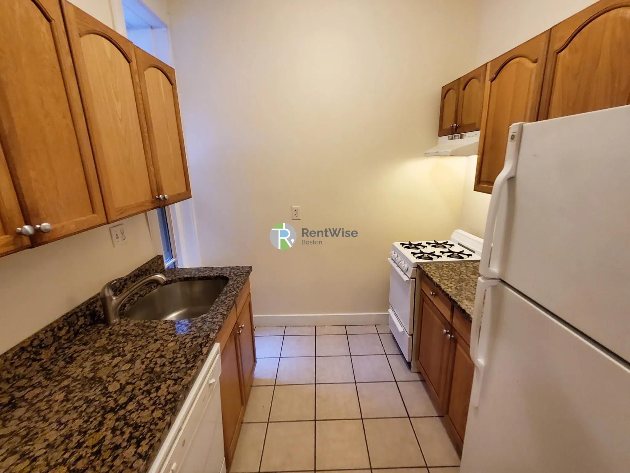 25 Queensberry St, Fenway