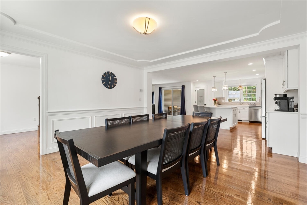 10 Carol Ave, Burlington