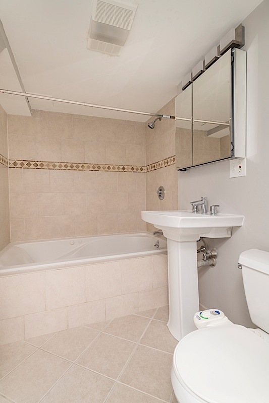 98 Elm St, Somerville