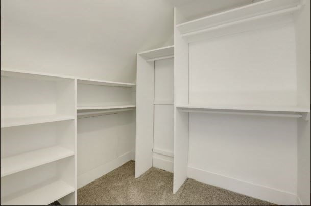 20 Lake St, Ward Two