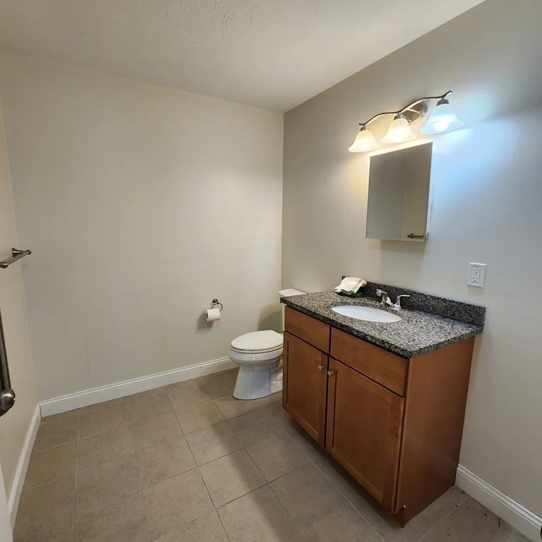 130 Spring St, Mansfield