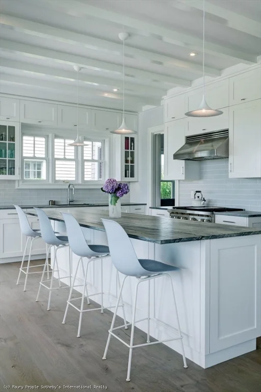 34 Western Ave, Surfside