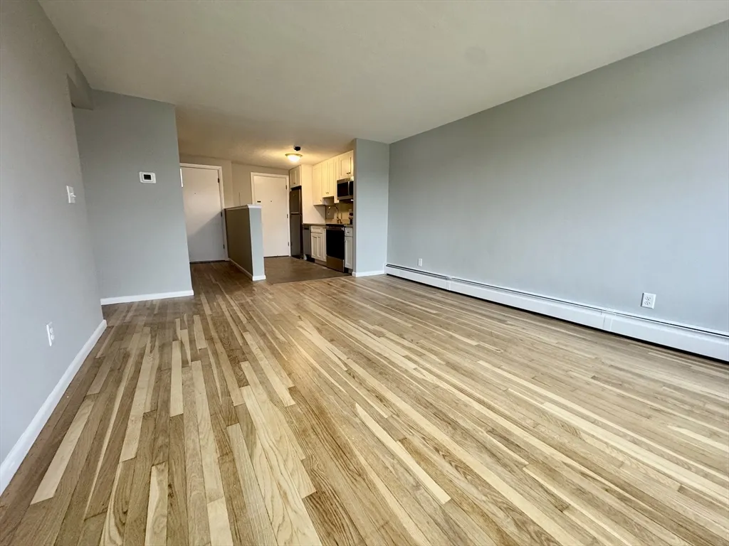 97 Spring St, West Roxbury