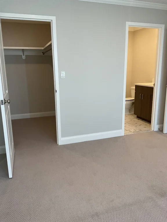 1006 Paradise Rd, Swampscott