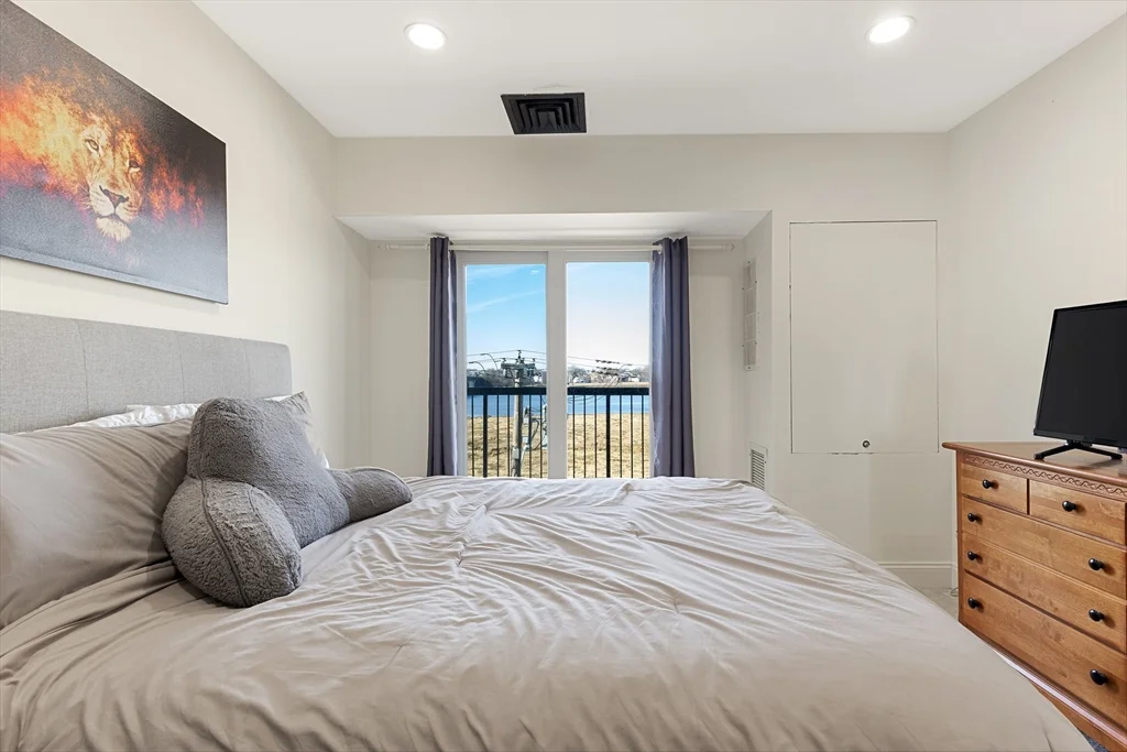 133 Commander Shea Blvd, Quincy