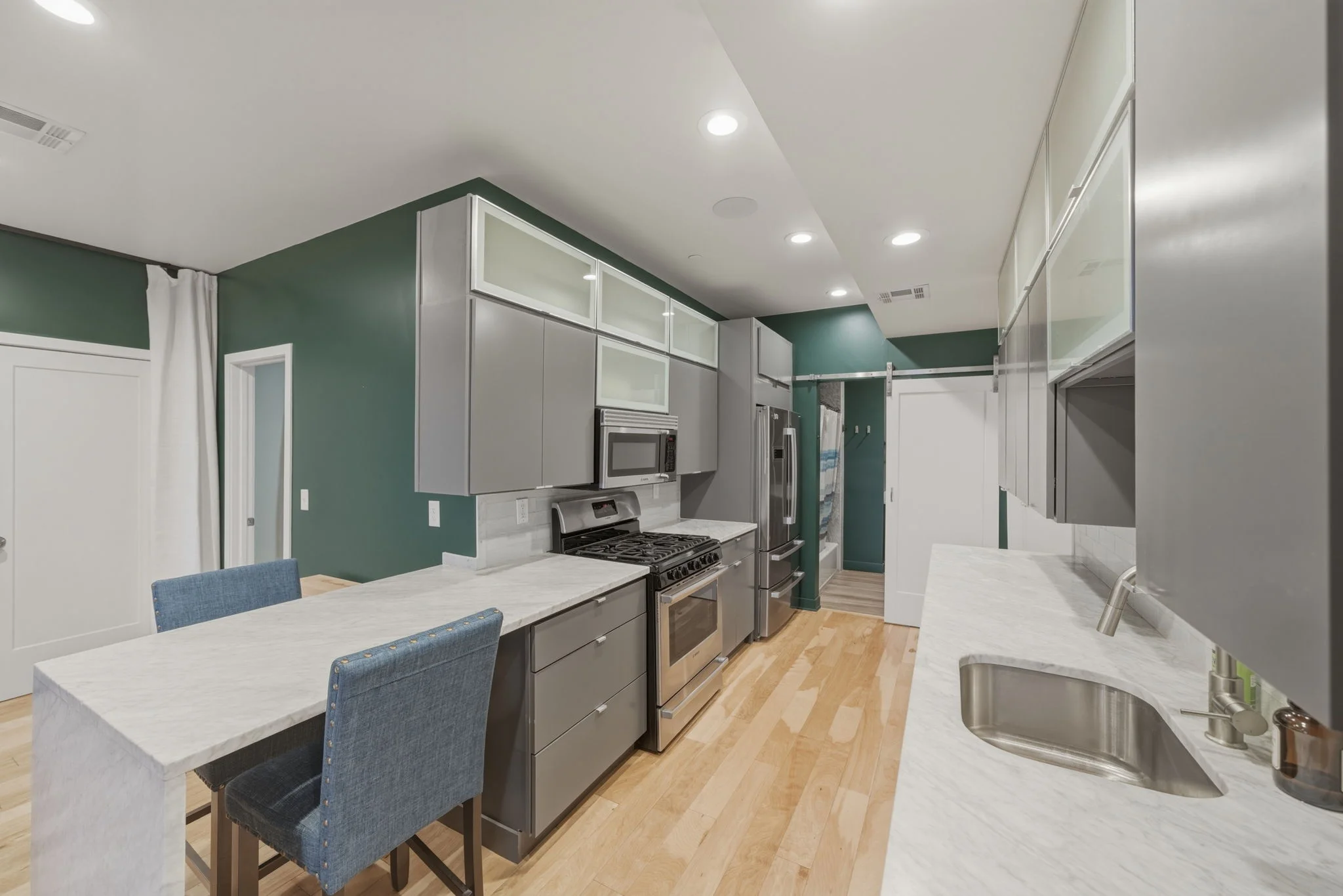 186 Paris St, East Boston