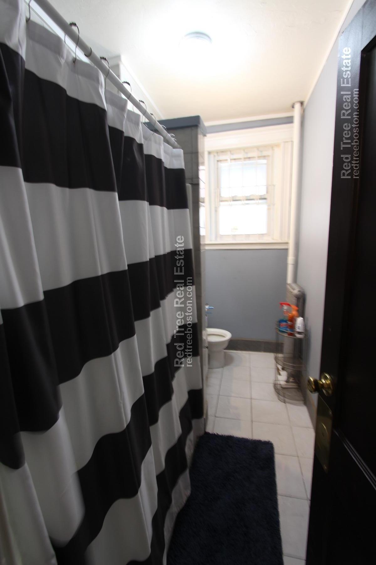 43 Orkney Rd, Brighton