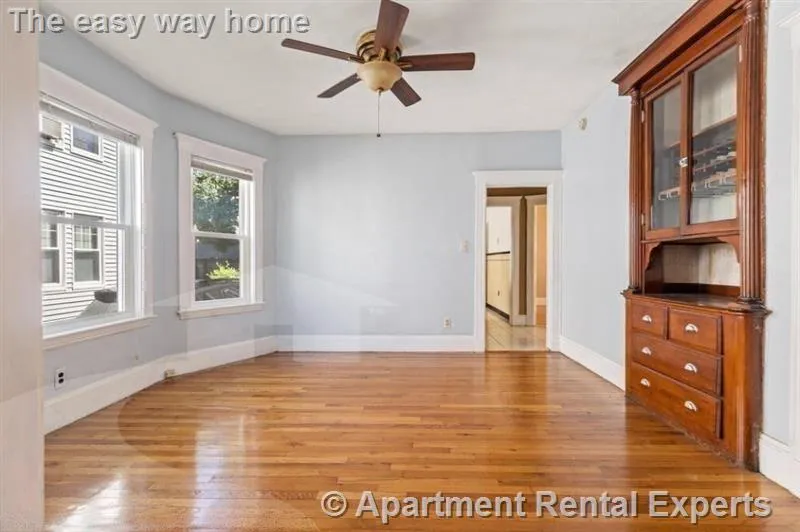 38 George St, Tufts