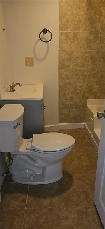 16 Richards Ave, North Attleboro